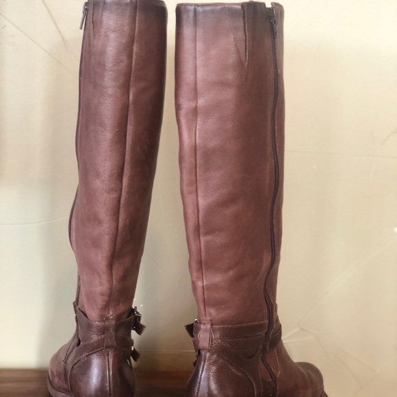 Leather tall boots - Picture 8 of 8